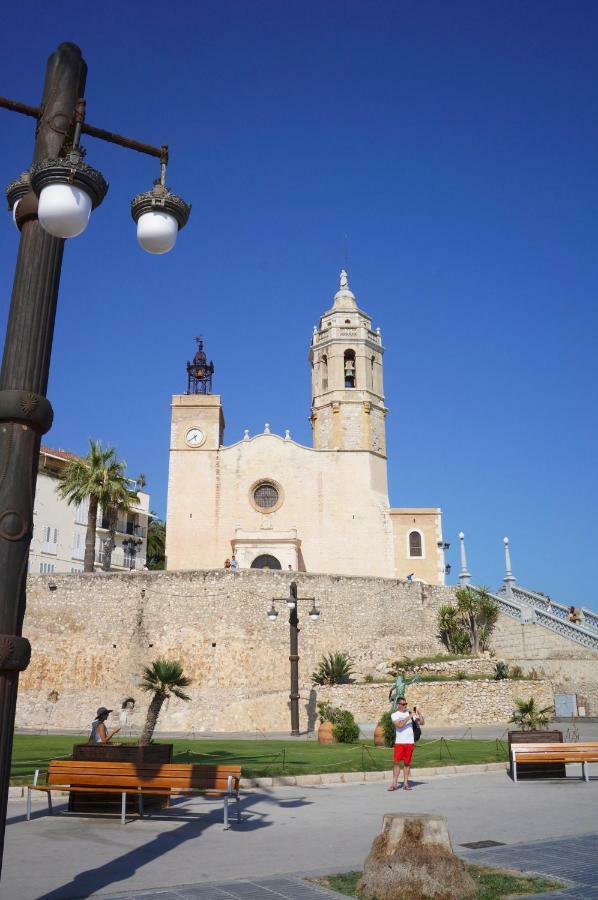 Love Sitges & Beach Exteriör bild